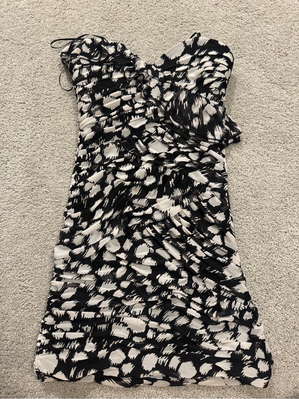 Max & Cleo Black and White Ruched Strapless Dress